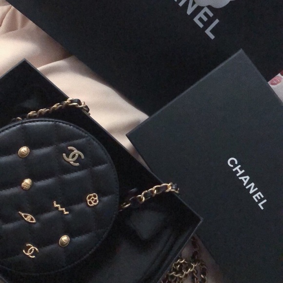 100% Authentic limited edition Egyptian charm round bag 🥰 - Picture 1 of 1